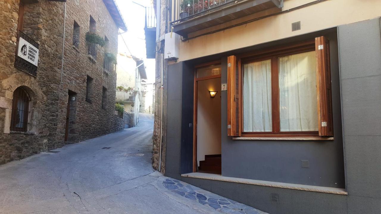 Can Marxant, Centrico, Servicios Al Lado Y Cruce De Senderos Molló Exterior foto